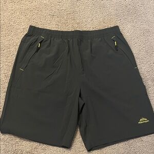 Outdoorsport Active Shorts